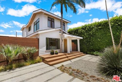 22-171535_7e3a4162-c040-4225-be4e-ddadfbf84a1a